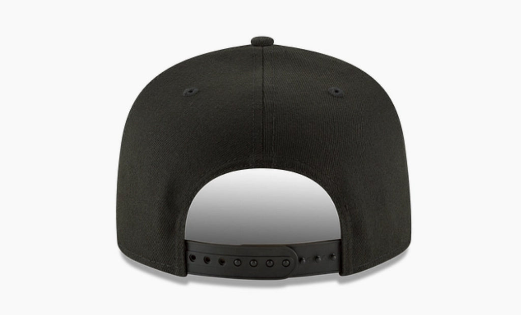 Las Vegas Raiders 9FIFTY New Era Black/White Shield Snapback Hat